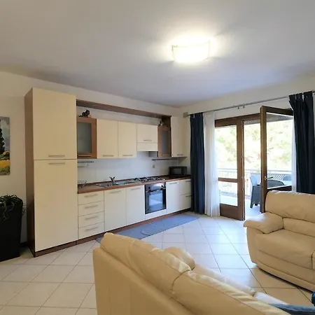 Apartment Ampio 2 Vista Via Bafile Lido di Jesolo